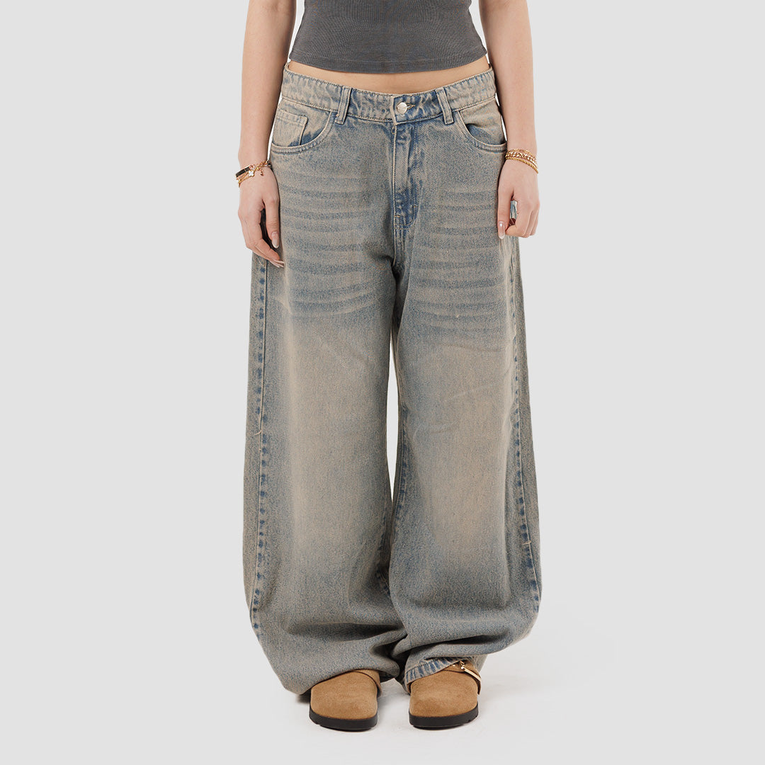 LIGHT BLUE BAGGY JEANS