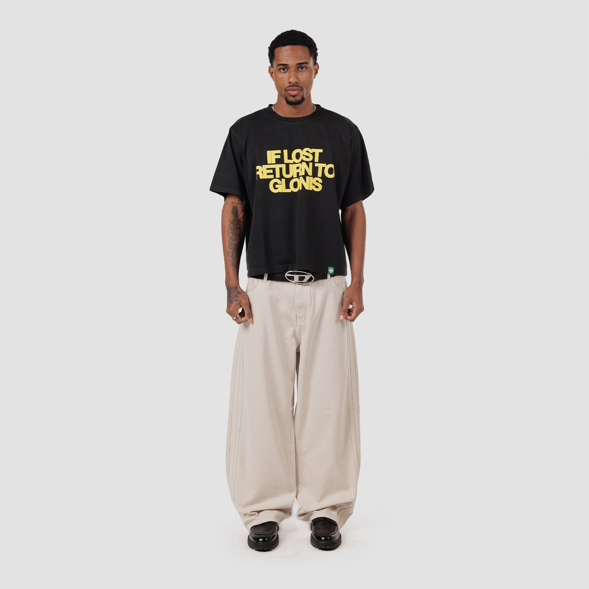 CHAMPAGNE BAGGY JEANS