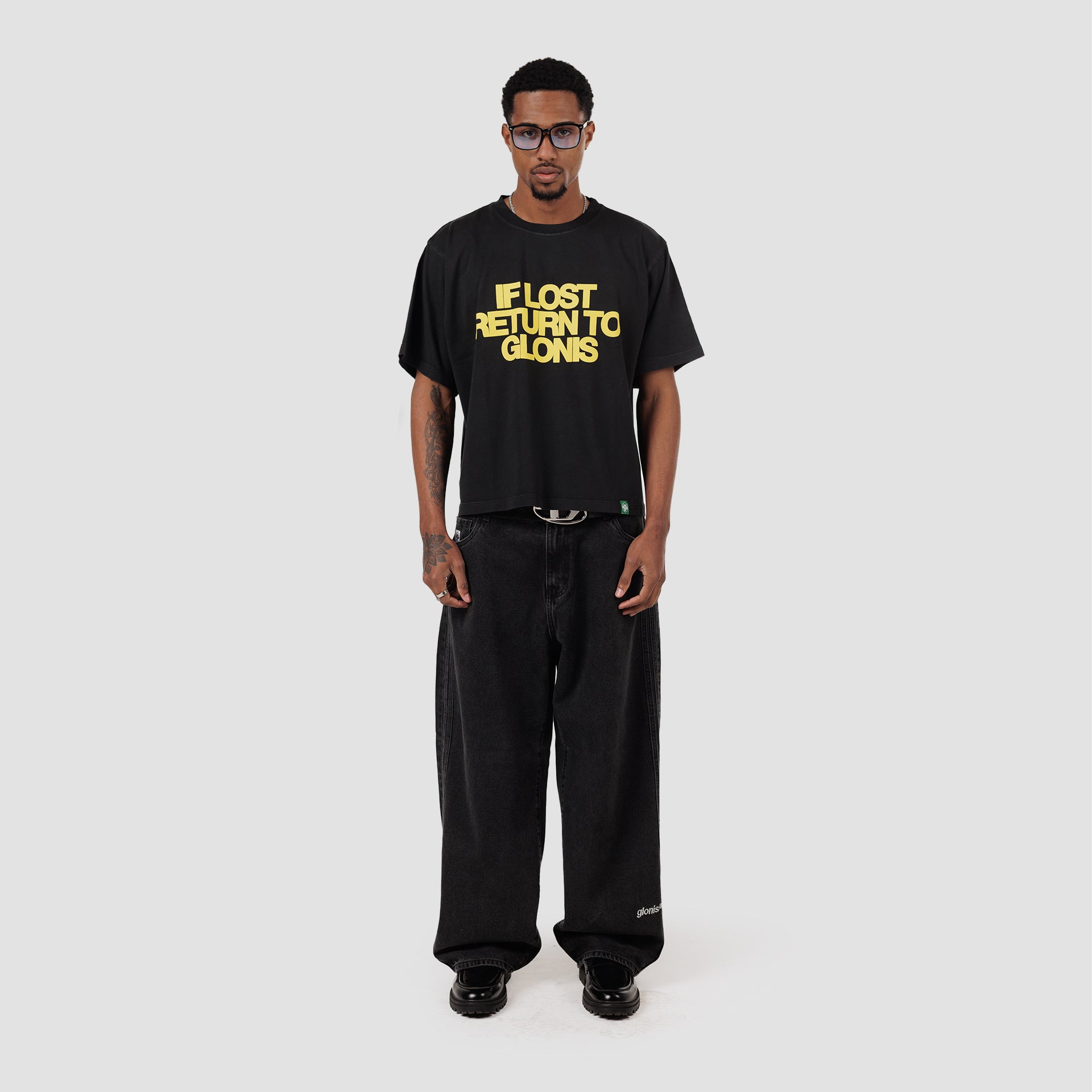 IM LOST BLACK TEE
