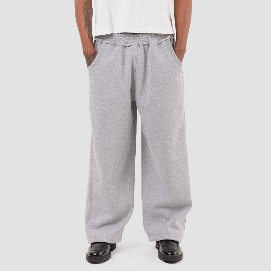 LUXURY STREET SWEATPANTS