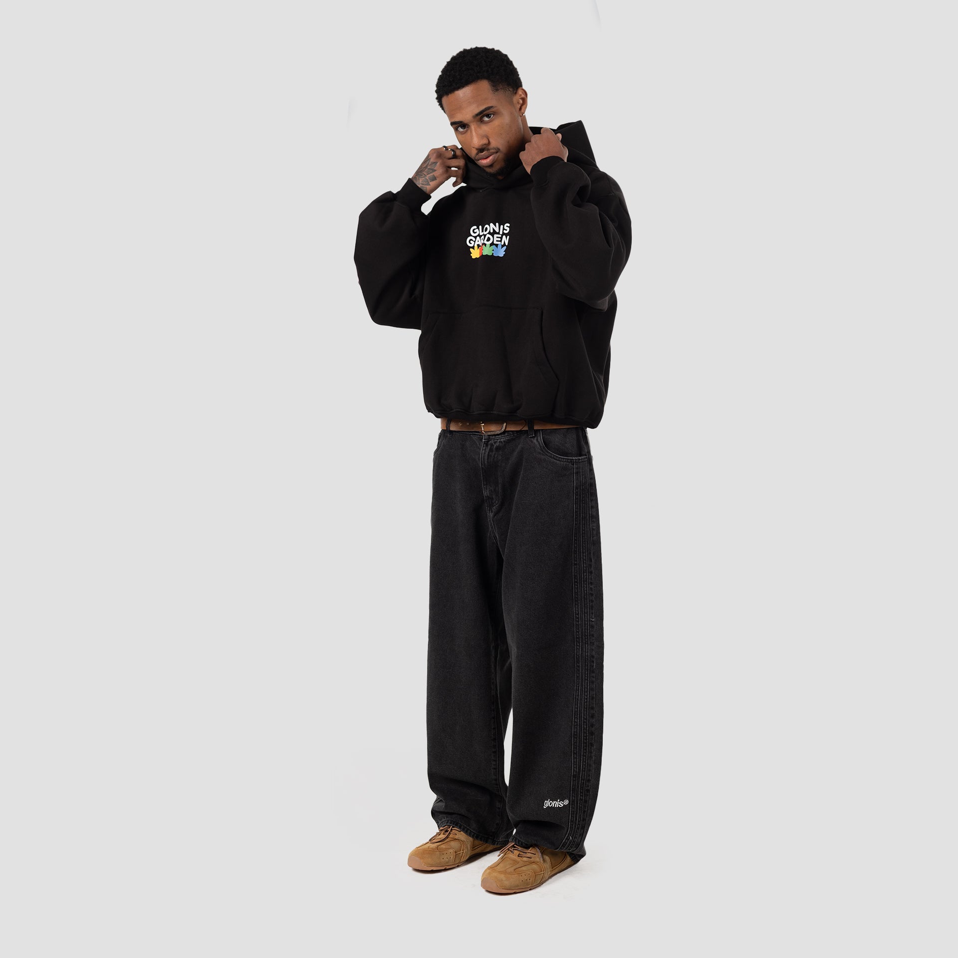 GLONIS GARDEN BLACK HOODIE