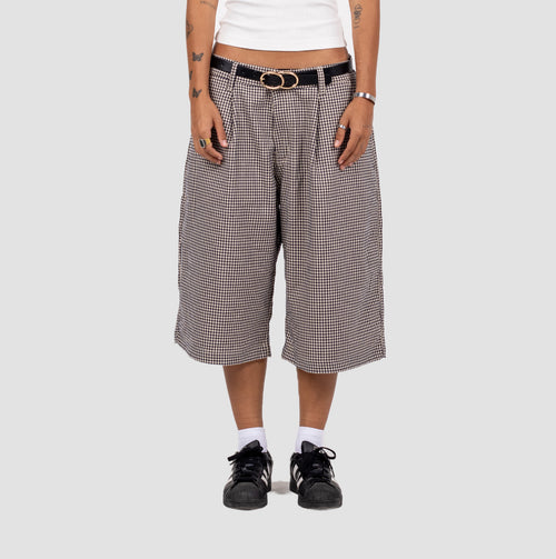 8TEEN PLAID Jorts