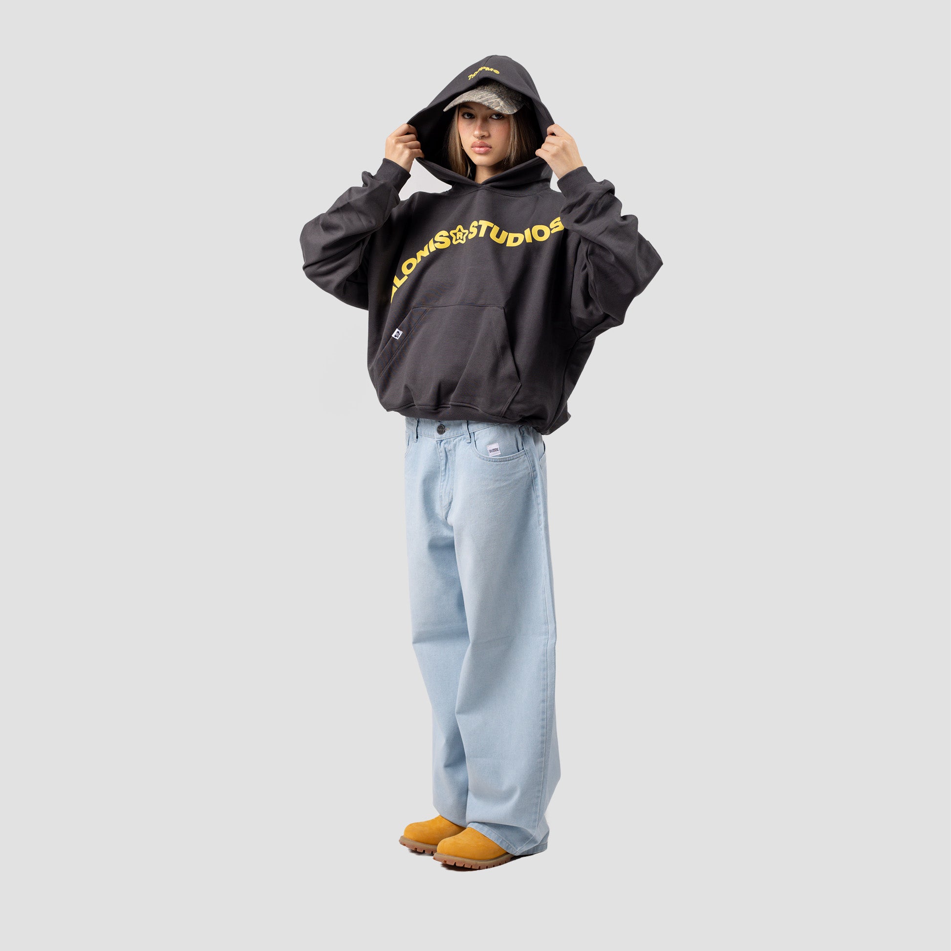 VACATION SKY BAGGY JEANS