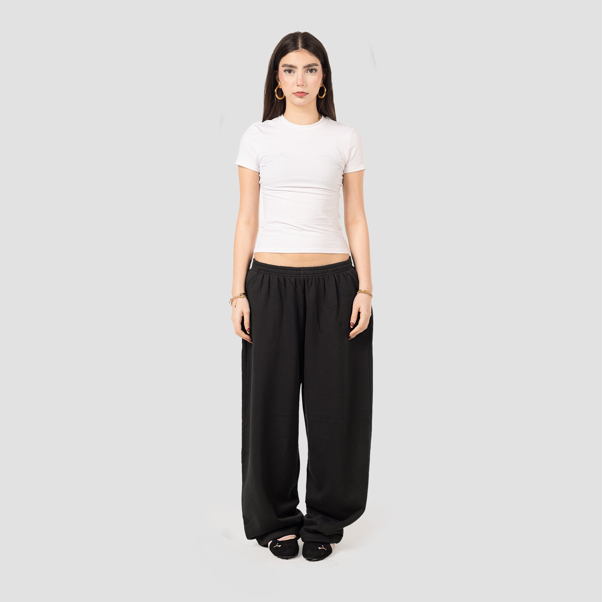 BARE SWEATPANTS