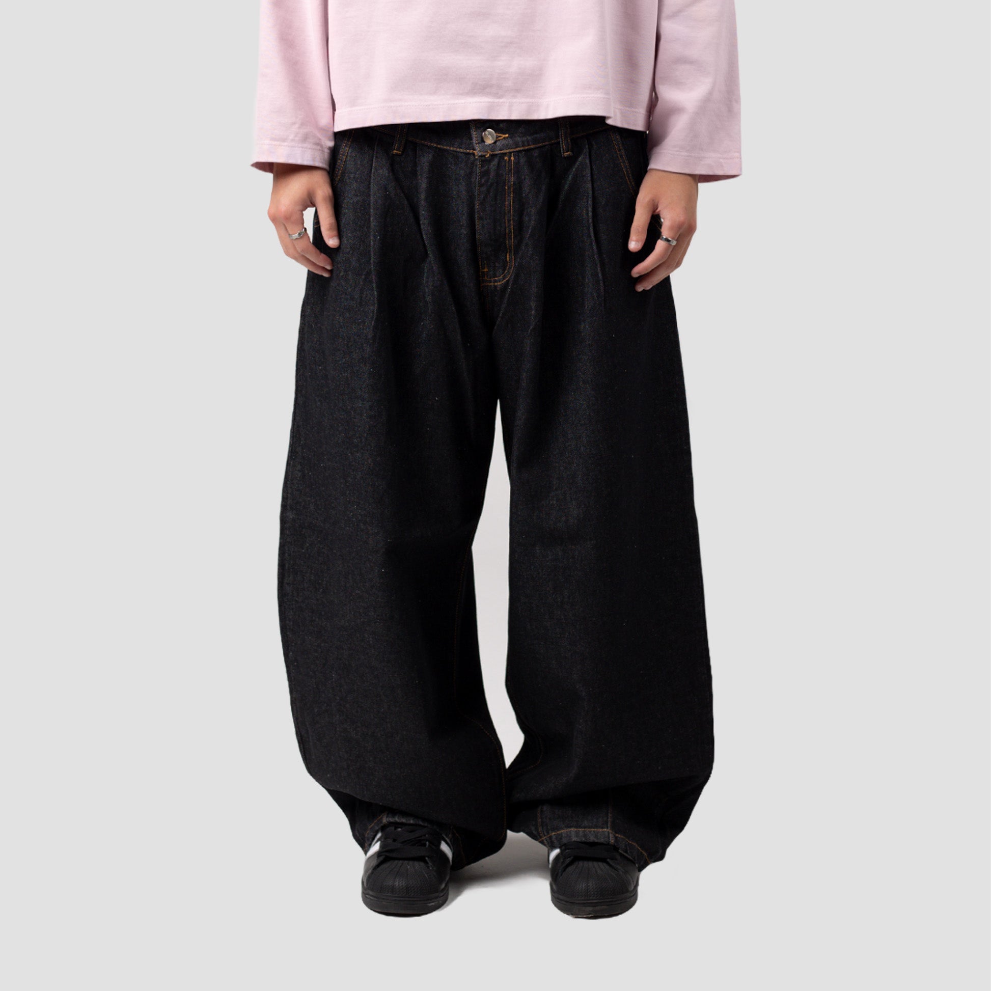 MIDNIGHT BLACK BAGGY JEANS