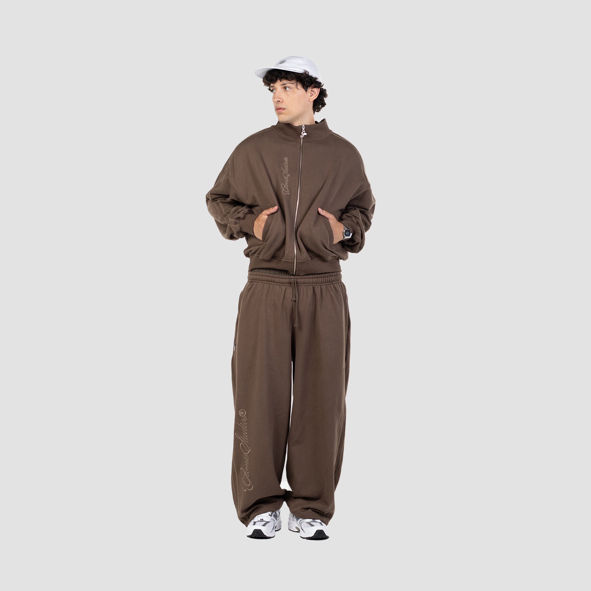 ESPRESSO ZIP JACKET