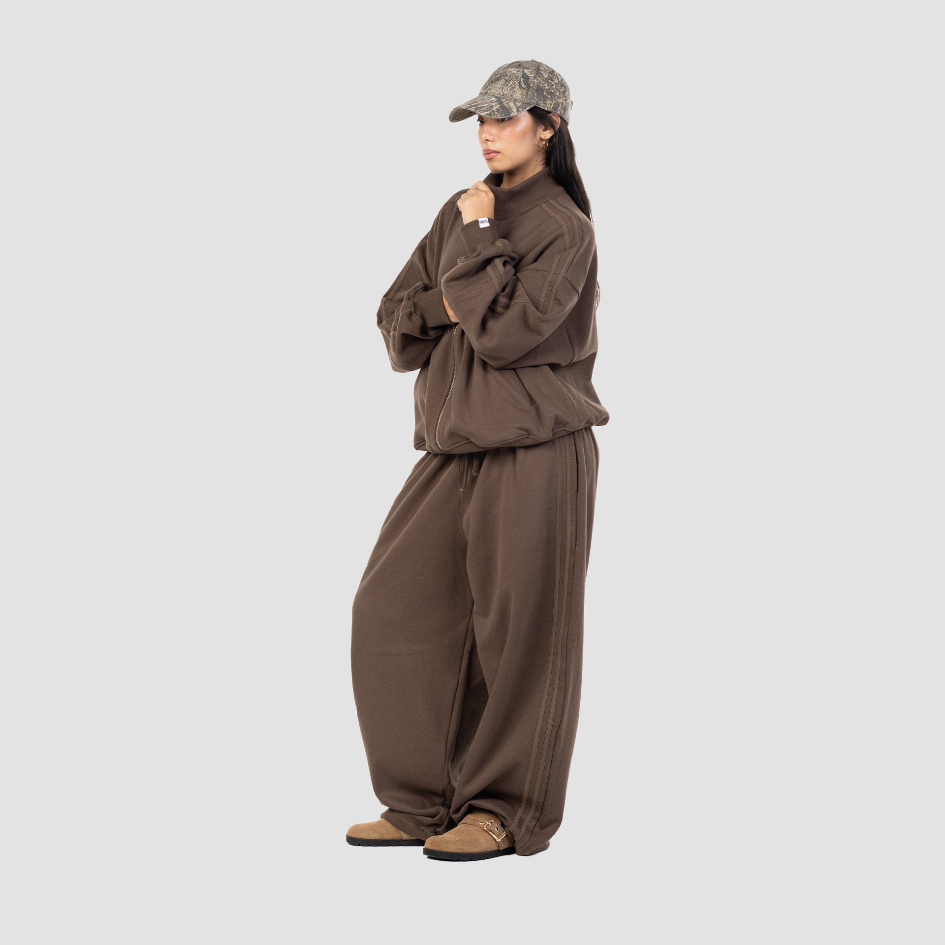 ESPRESSO SWEATPANTS