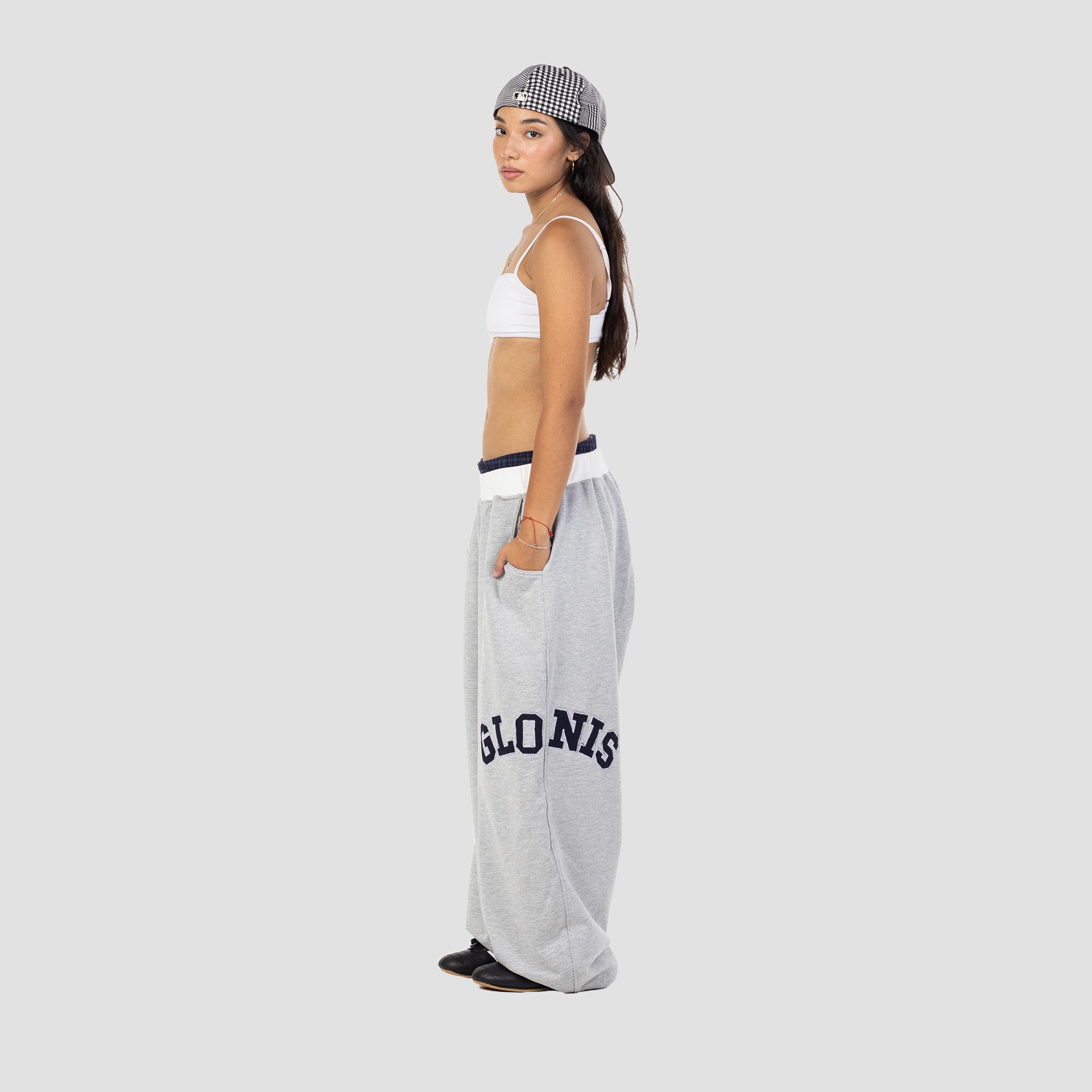 OFF DUTY SWEATPANTS