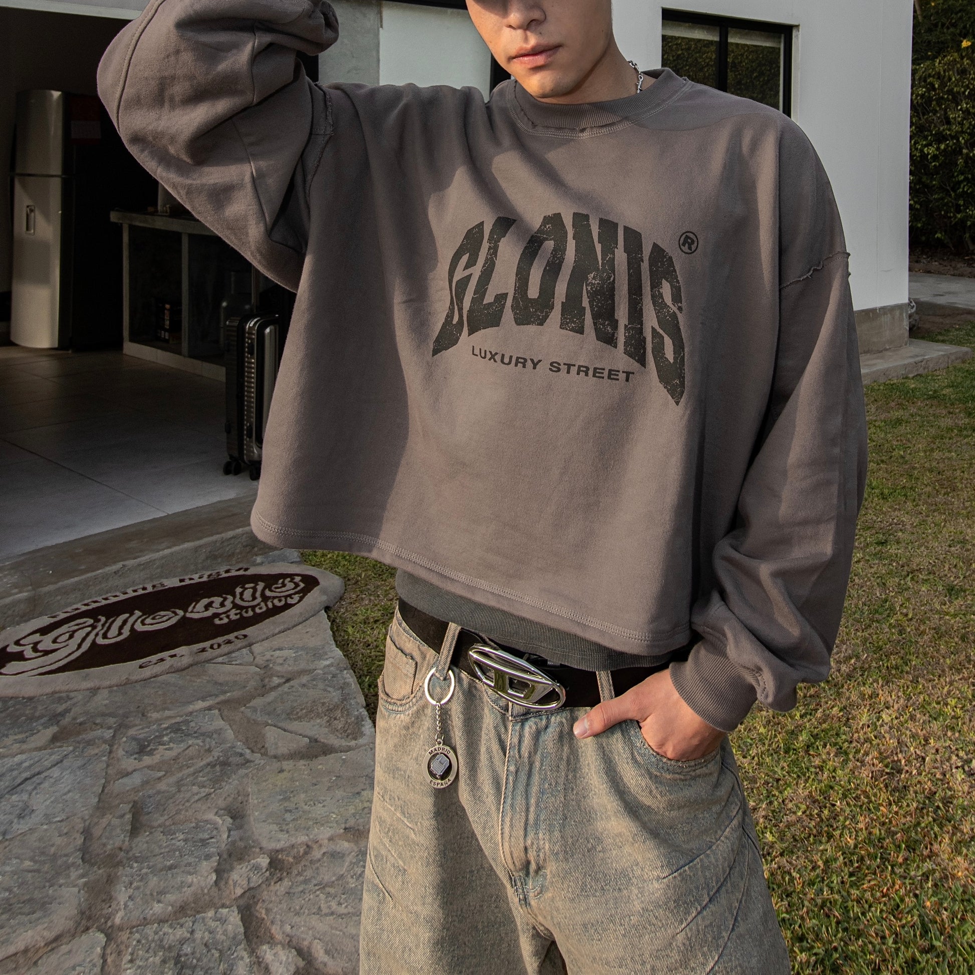 GRAY PIGMENT SWEARTSHIRT 1/8
