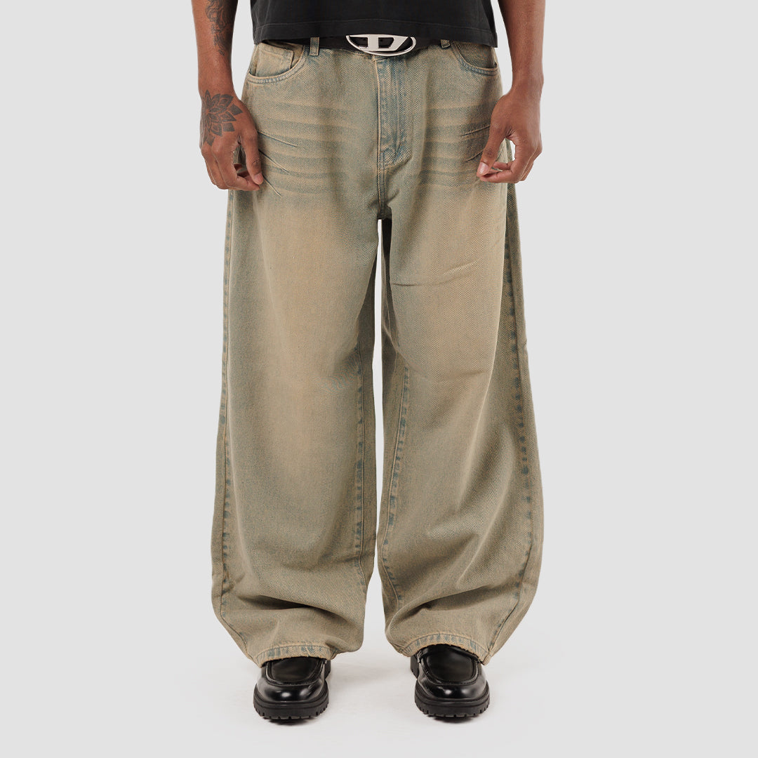 FADED EFFECT BAGGY JEANS