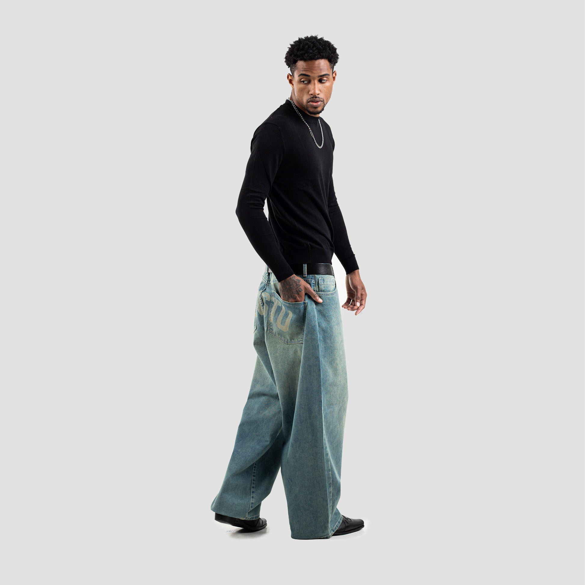 VACATION EFFECT BAGGY JEANS