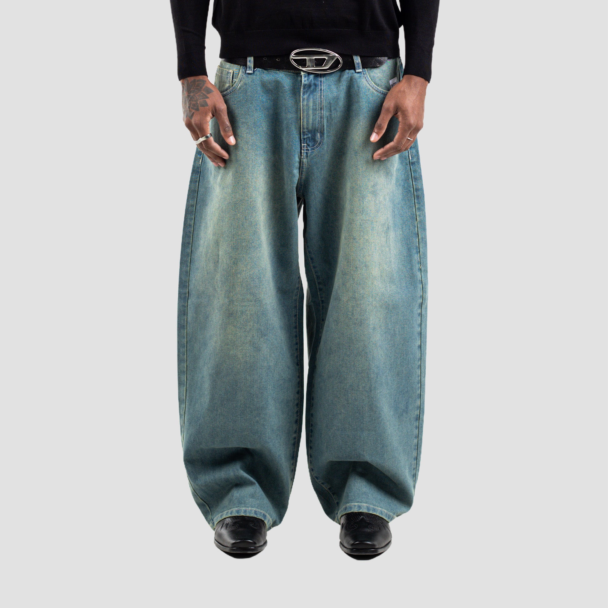VACATION EFFECT BAGGY JEANS