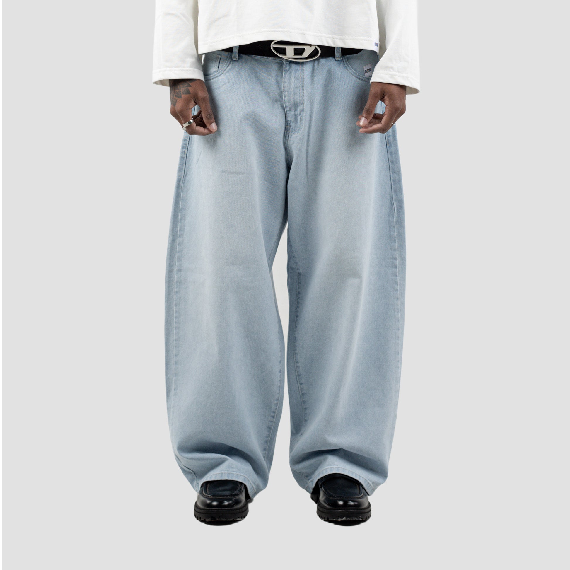 VACATION SKY BAGGY JEANS