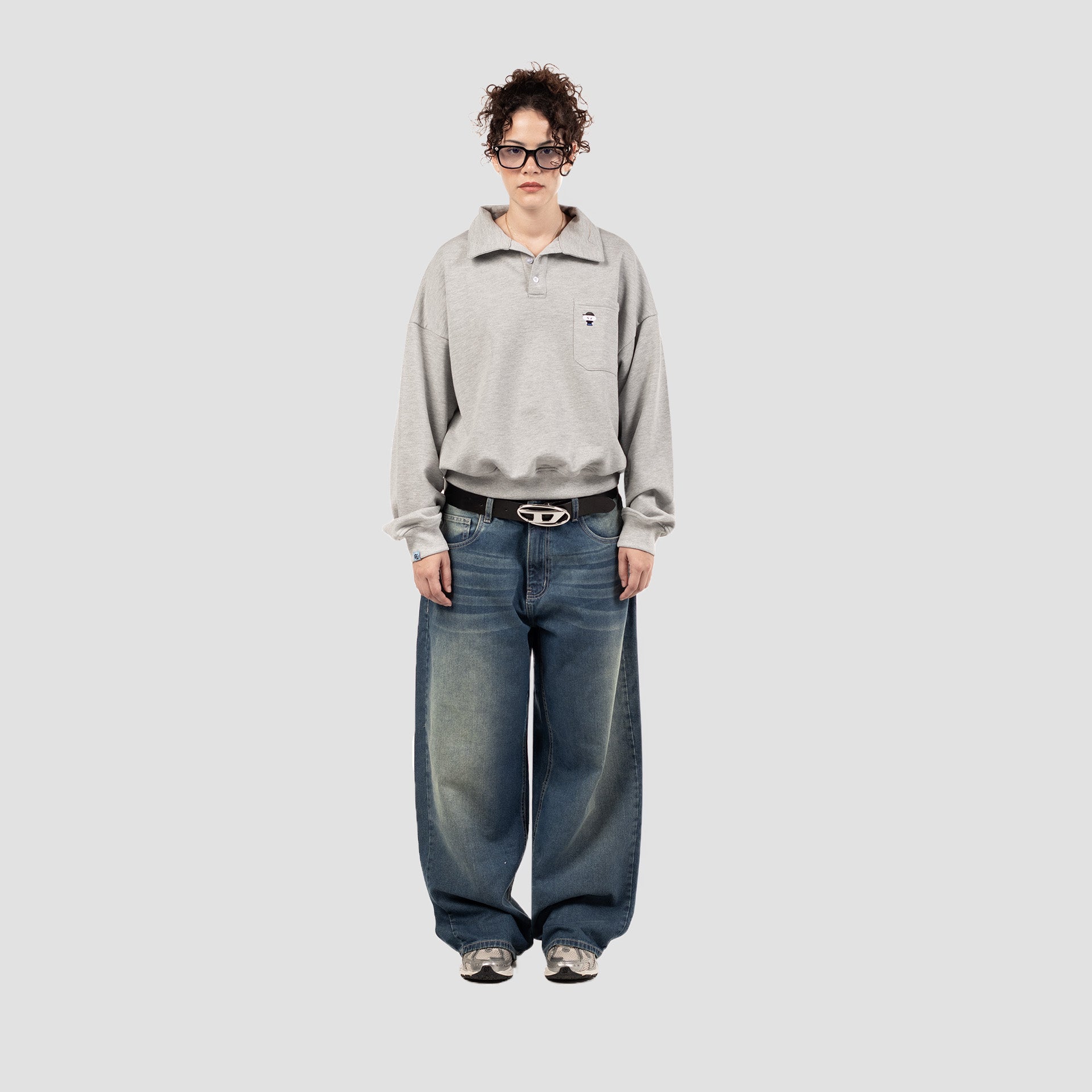 CLOUD COLLAR SWEATSHIRT