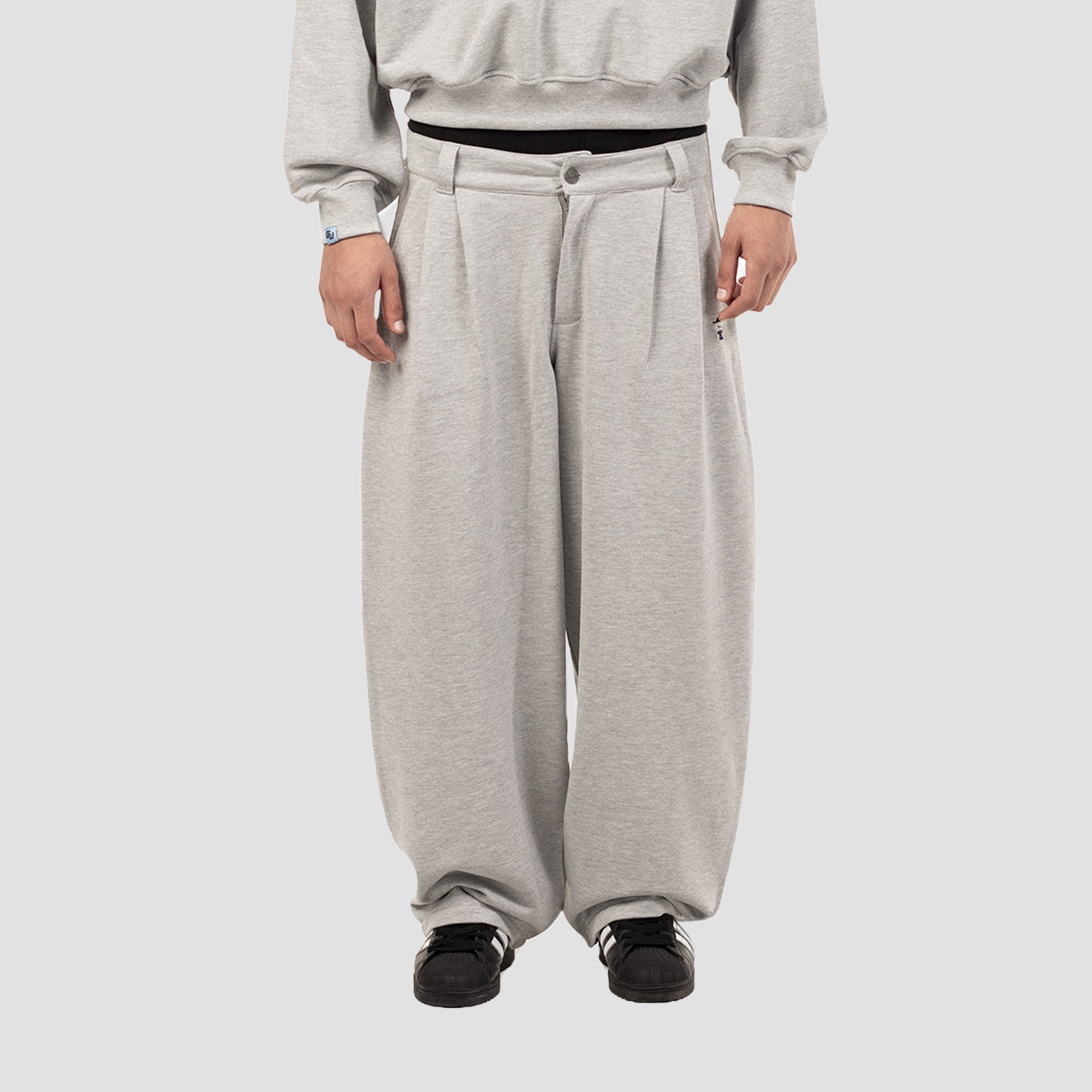 CLOUD COLLAR SWEATPANTS