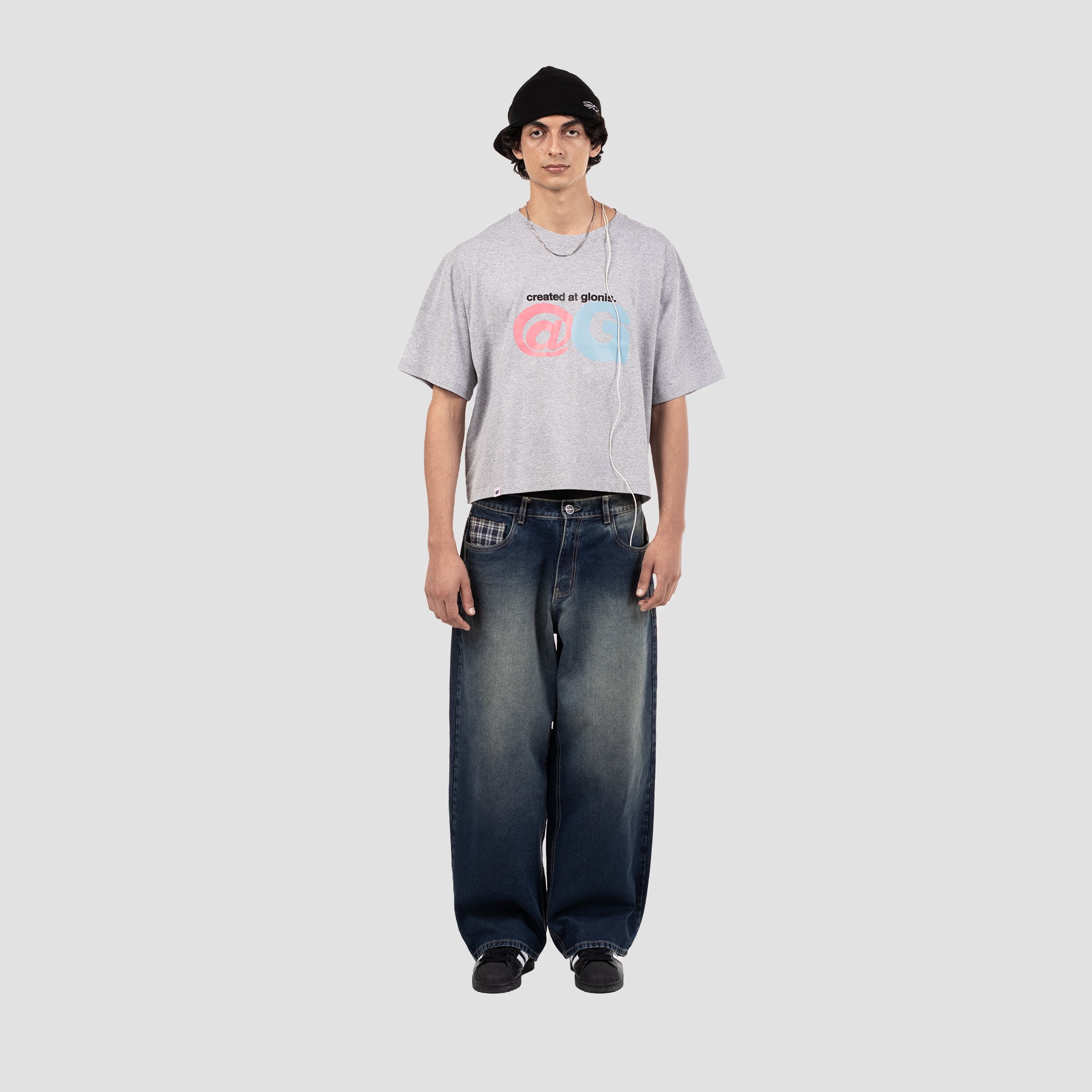 CREATIVE TEE