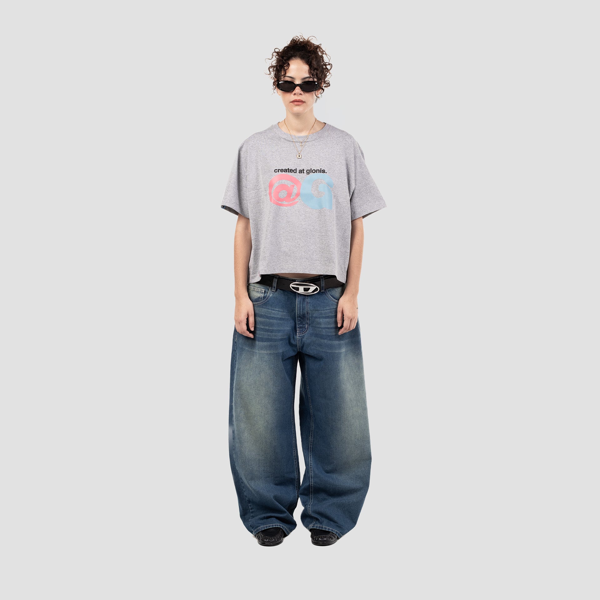 CREATIVE TEE
